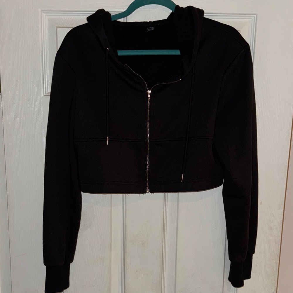 SHEIN Black Cropped Hoodie Sweater